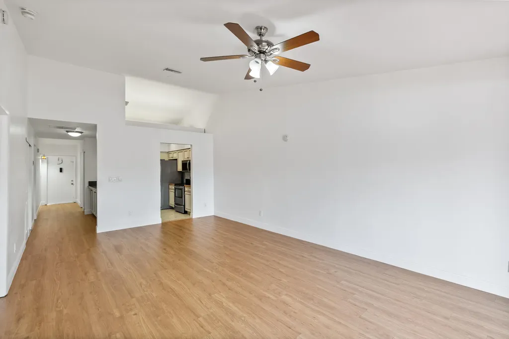 1213 NW 122nd Terrace Pembroke Pines FL 33026