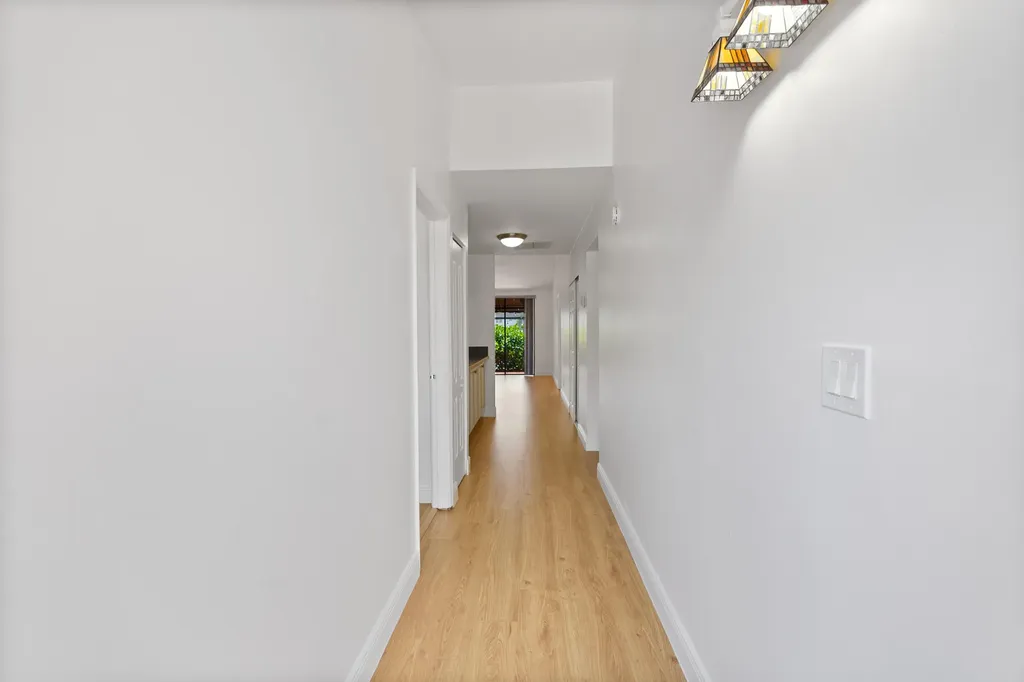 1213 NW 122nd Terrace Pembroke Pines FL 33026