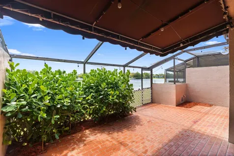 1213 NW 122nd Terrace Pembroke Pines FL 33026