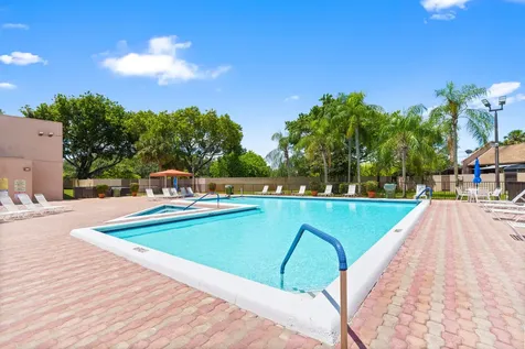 1213 NW 122nd Terrace Pembroke Pines FL 33026