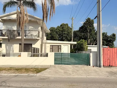 1390 W 37th Street Hialeah FL 33012