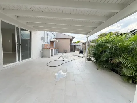 1390 W 37th Street Hialeah FL 33012