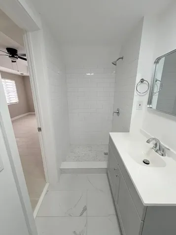 1390 W 37th Street Hialeah FL 33012