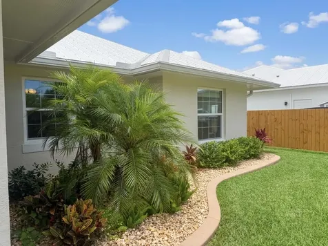 1133 37th Avenue SW Vero Beach FL 32968