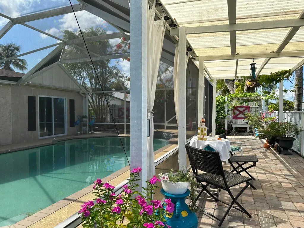 8070 Rose Marie Avenue E Boynton Beach FL 33472