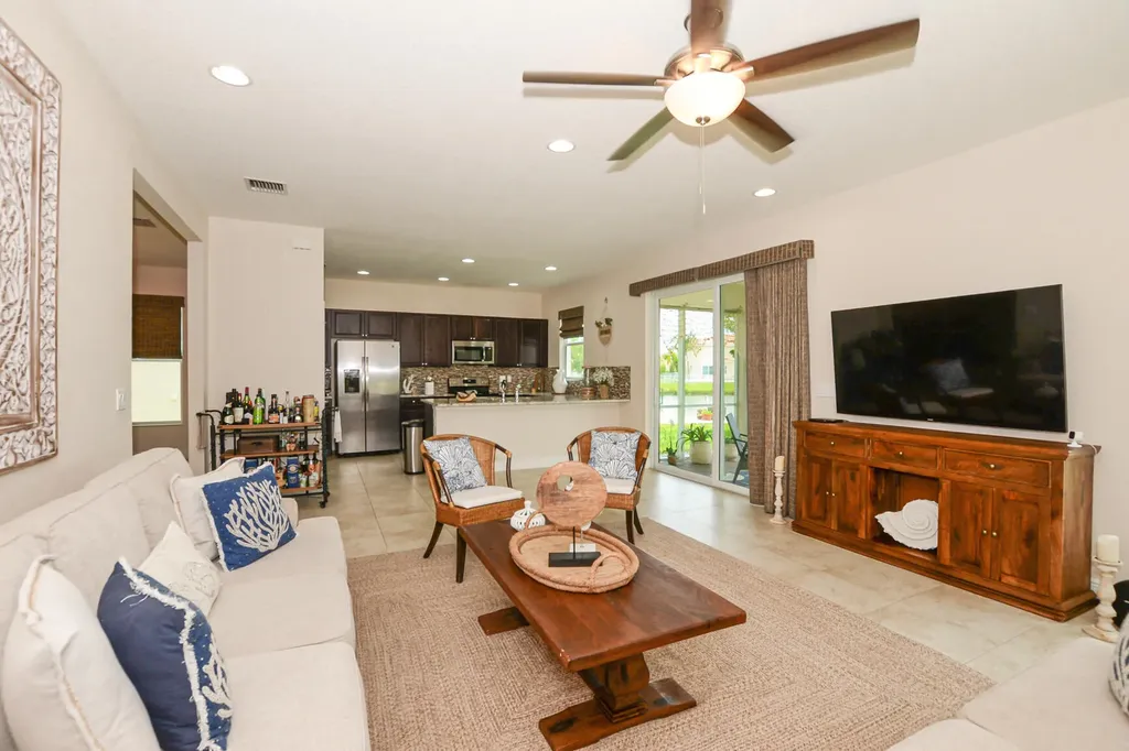 713 NW Leonardo Circle Port St Lucie FL 34986