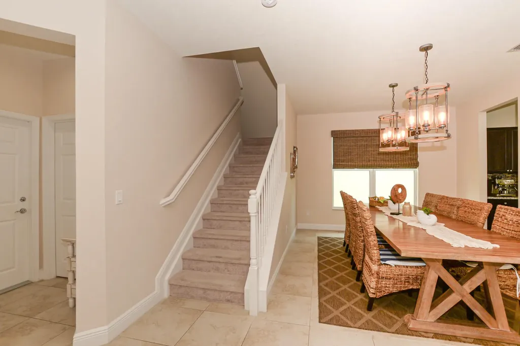 713 NW Leonardo Circle Port St Lucie FL 34986