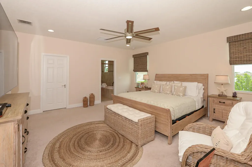 713 NW Leonardo Circle Port St Lucie FL 34986