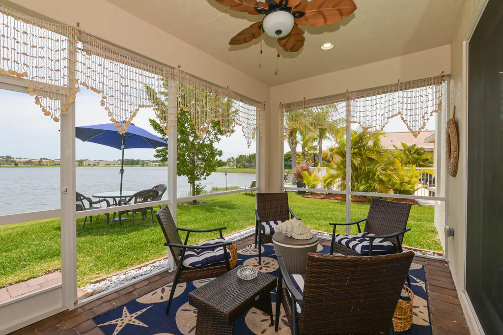 713 NW Leonardo Circle Port St Lucie FL 34986