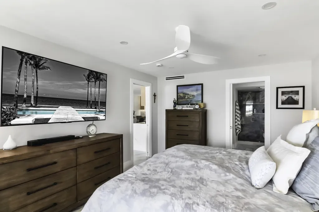 44 Yacht Club Drive North Palm Beach FL 33408