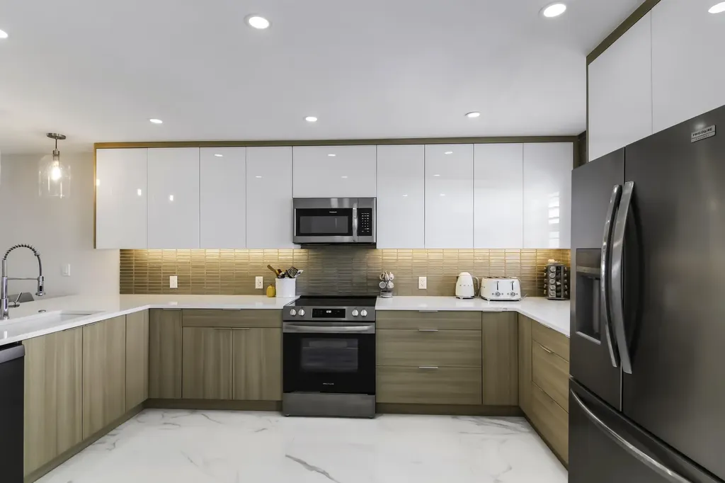 44 Yacht Club Drive North Palm Beach FL 33408