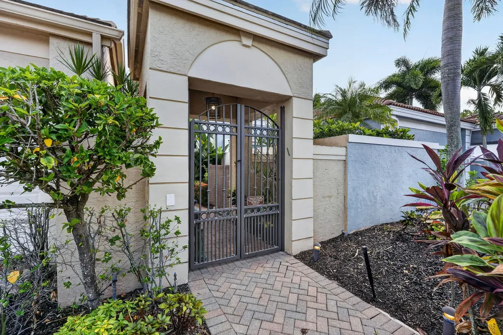 210 Coral Cay Terrace Palm Beach Gardens FL 33418