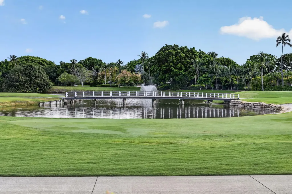210 Coral Cay Terrace Palm Beach Gardens FL 33418
