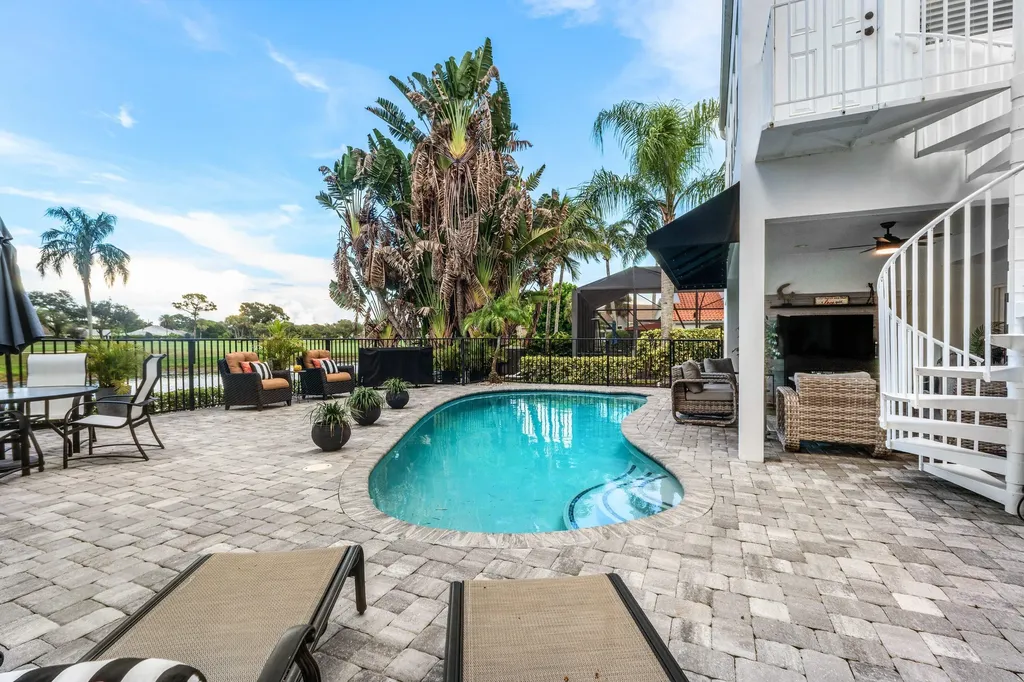 13138 Touchstone Place Palm Beach Gardens FL 33418
