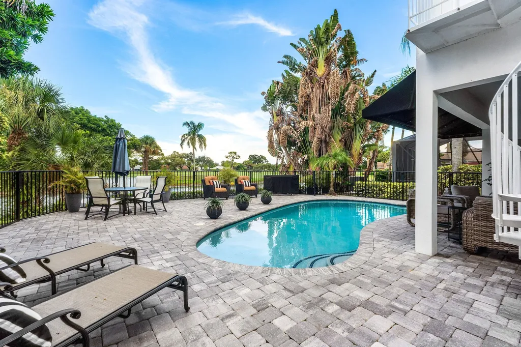 13138 Touchstone Place Palm Beach Gardens FL 33418