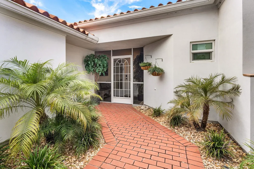 13138 Touchstone Place Palm Beach Gardens FL 33418