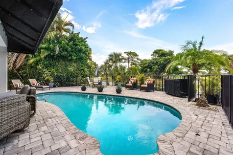 13138 Touchstone Place Palm Beach Gardens FL 33418