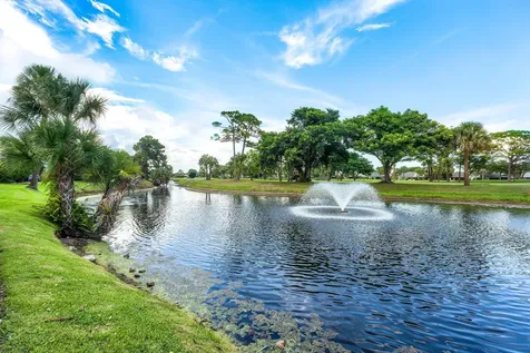 13138 Touchstone Place Palm Beach Gardens FL 33418