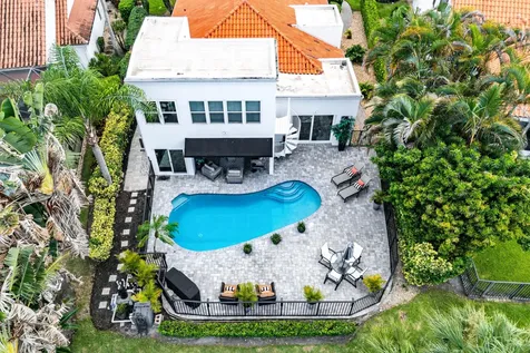 13138 Touchstone Place Palm Beach Gardens FL 33418