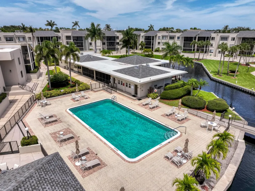 11811 Avenue Of The Pga Palm Beach Gardens FL 33418