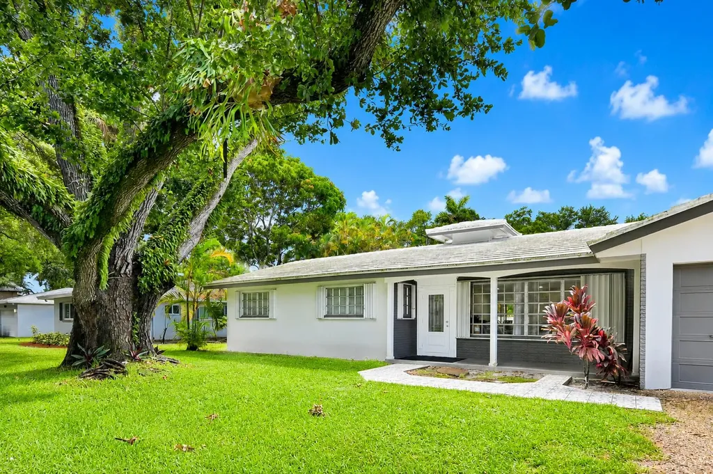 5911 SW 36th Terrace Fort Lauderdale FL 33312