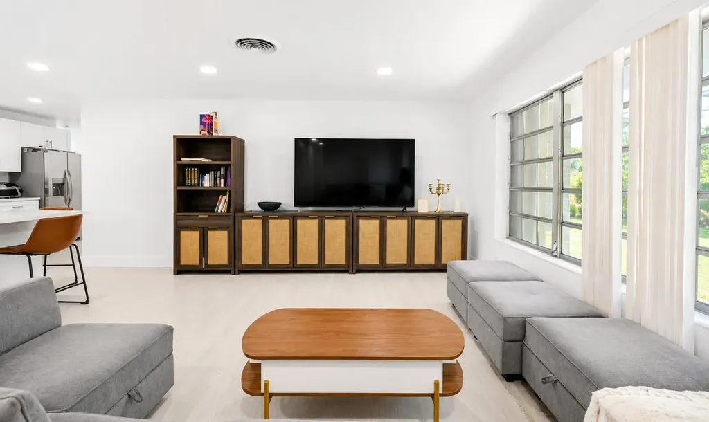 5911 SW 36th Terrace Fort Lauderdale FL 33312