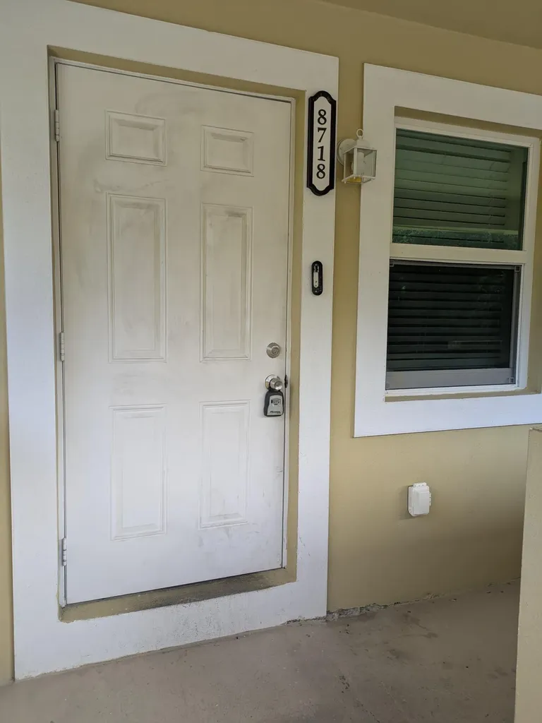 8718 NW 35th Street Coral Springs FL 33065