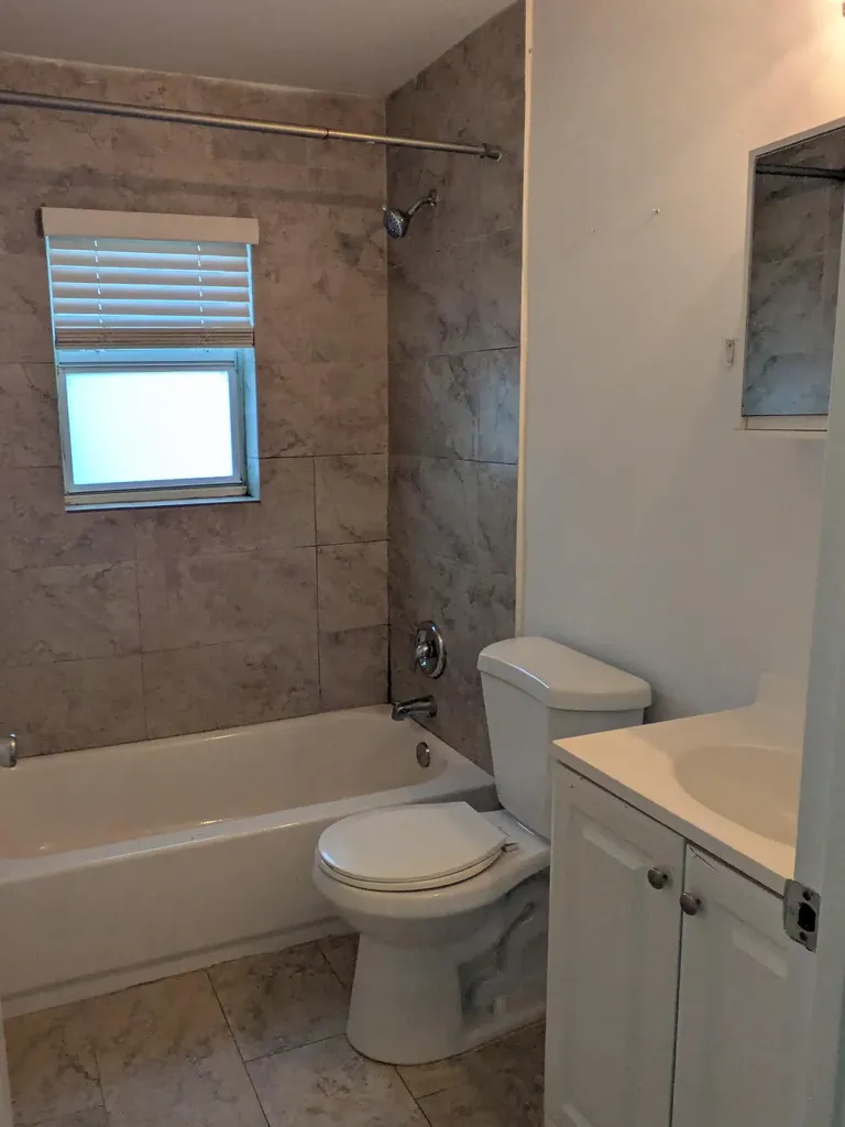 8718 NW 35th Street Coral Springs FL 33065