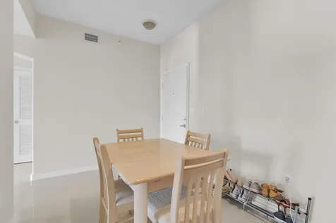 533 NE 3rd Avenue Fort Lauderdale FL 33301