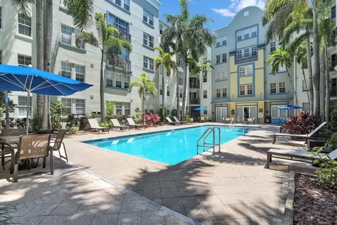 533 NE 3rd Avenue Fort Lauderdale FL 33301