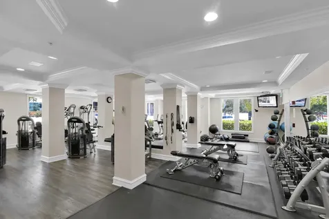 533 NE 3rd Avenue Fort Lauderdale FL 33301