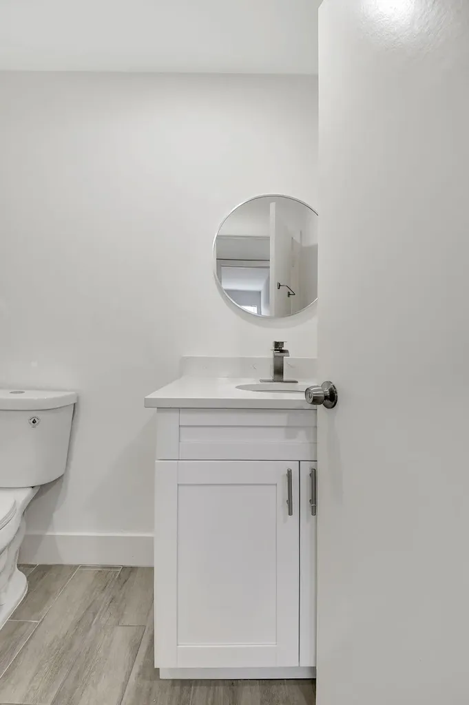 126 Burgundy Delray Beach FL 33484