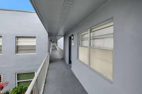 126 Burgundy Delray Beach FL 33484