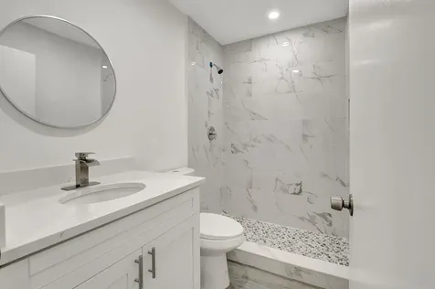 126 Burgundy Delray Beach FL 33484