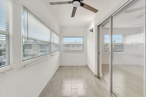 126 Burgundy Delray Beach FL 33484