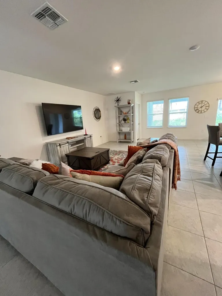1425 SW Vicuna Lane Port St Lucie FL 34953