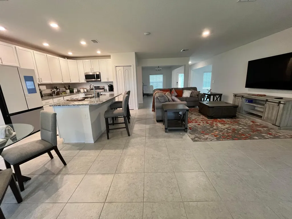 1425 SW Vicuna Lane Port St Lucie FL 34953