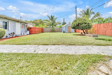 4171 Waterway Drive Lake Worth FL 33461
