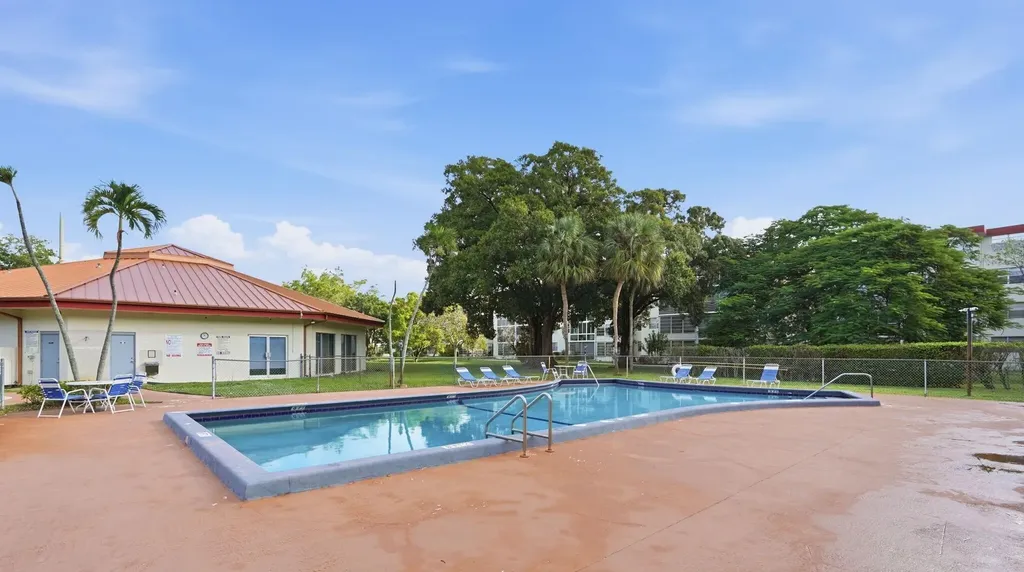 3000 NW 48th Terrace Lauderdale Lakes FL 33313