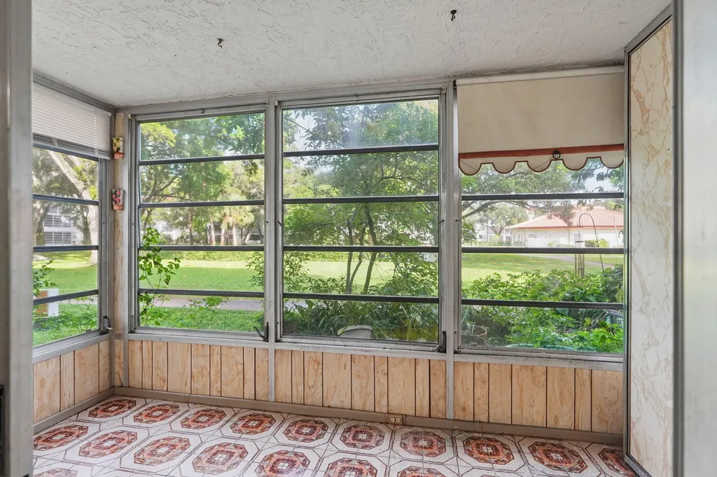 3000 NW 48th Terrace Lauderdale Lakes FL 33313