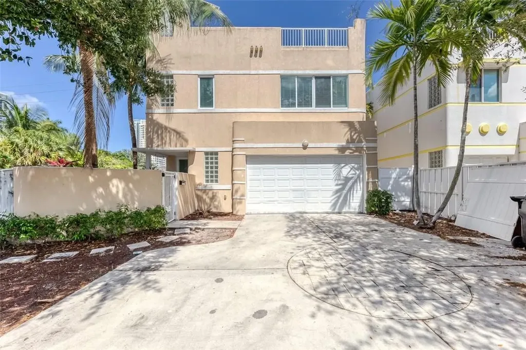 502 SW 4th Avenue Fort Lauderdale FL 33315