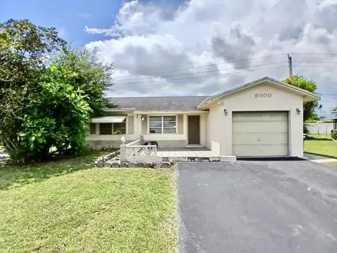 9500 NW 70th Street Tamarac FL 33321