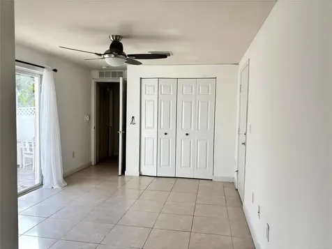 451 NE 1st Street Pompano Beach FL 33060