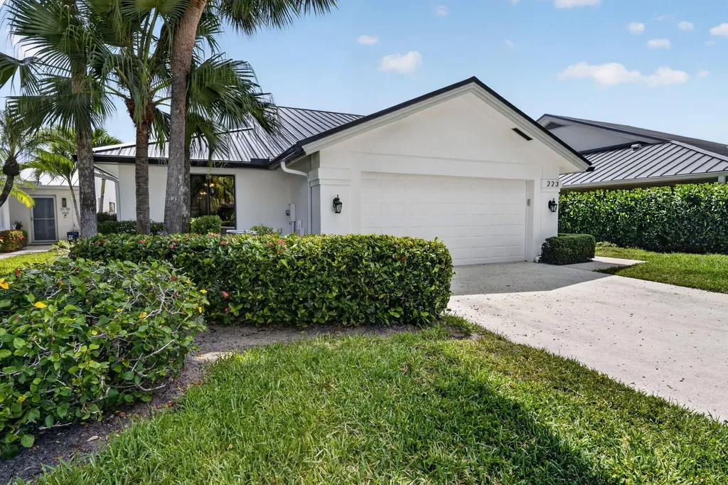 223 E River Park Drive Jupiter FL 33477
