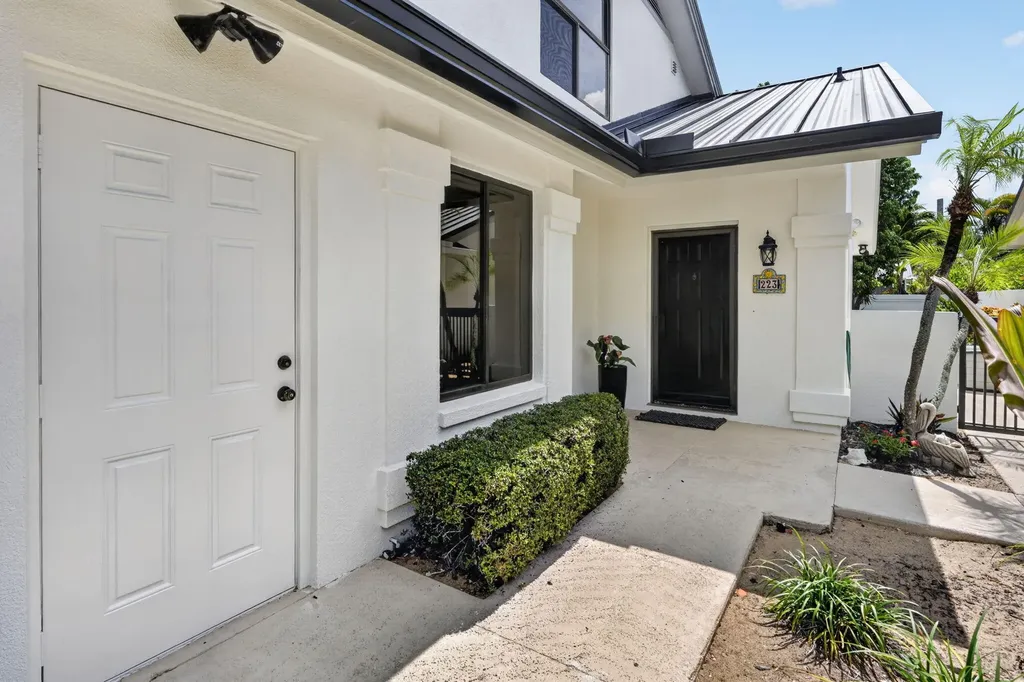 223 E River Park Drive Jupiter FL 33477