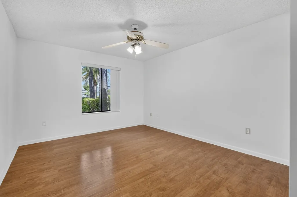 223 E River Park Drive Jupiter FL 33477