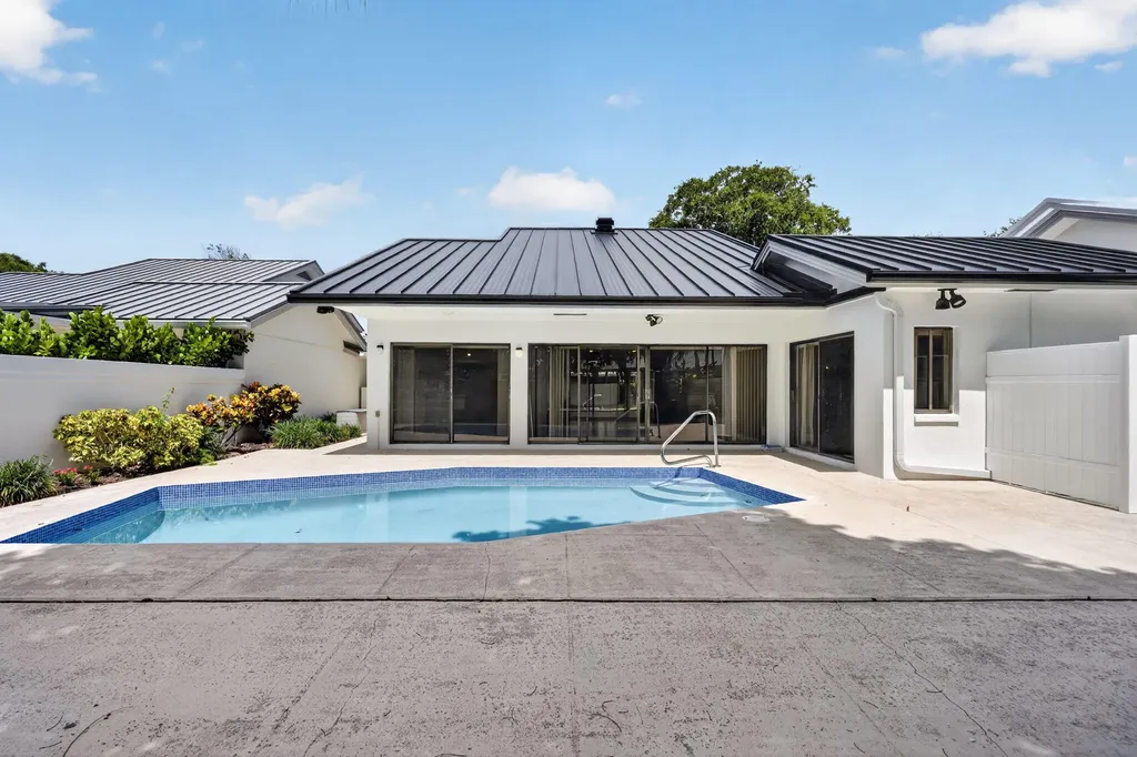 223 E River Park Drive Jupiter FL 33477