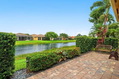 8769 Via Grande E Wellington FL 33411
