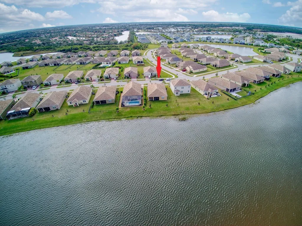 12377 SW Arabella Drive Port St Lucie FL 34987