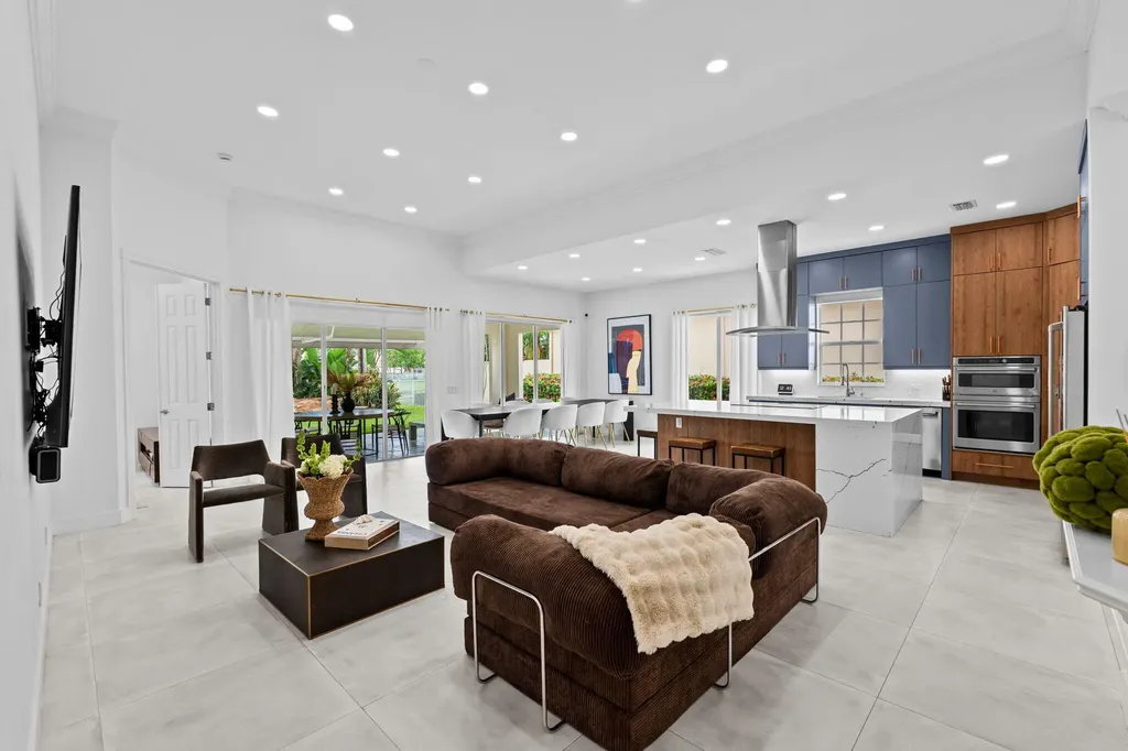 8342 Dominica Place Wellington FL 33414